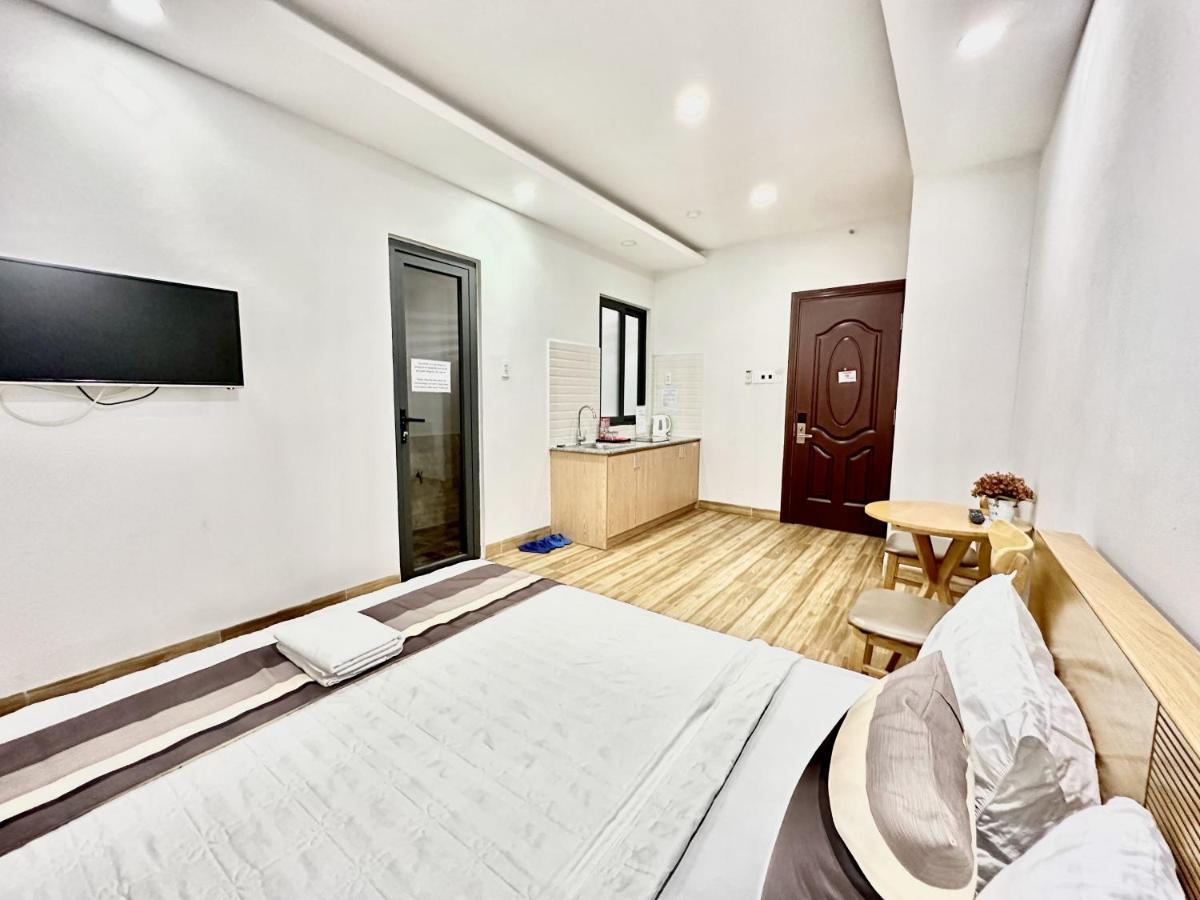 הו צ'י מין סיטי The Jade Hotel Near Tan Son Nhat Airport מראה חיצוני תמונה