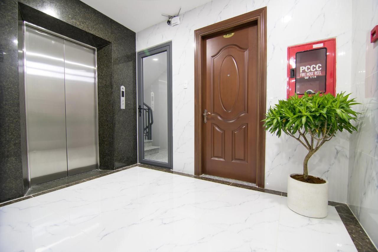הו צ'י מין סיטי The Jade Hotel Near Tan Son Nhat Airport מראה חיצוני תמונה
